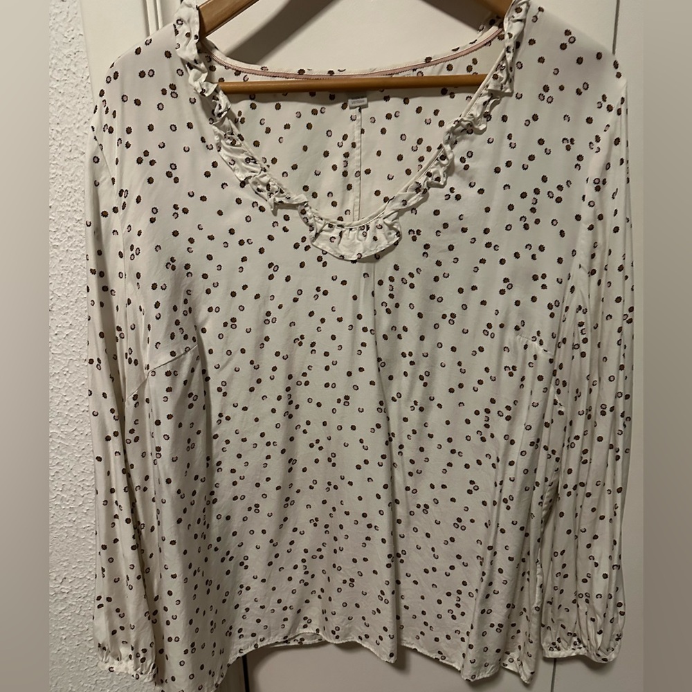 Boden size 18 silk blend blouse